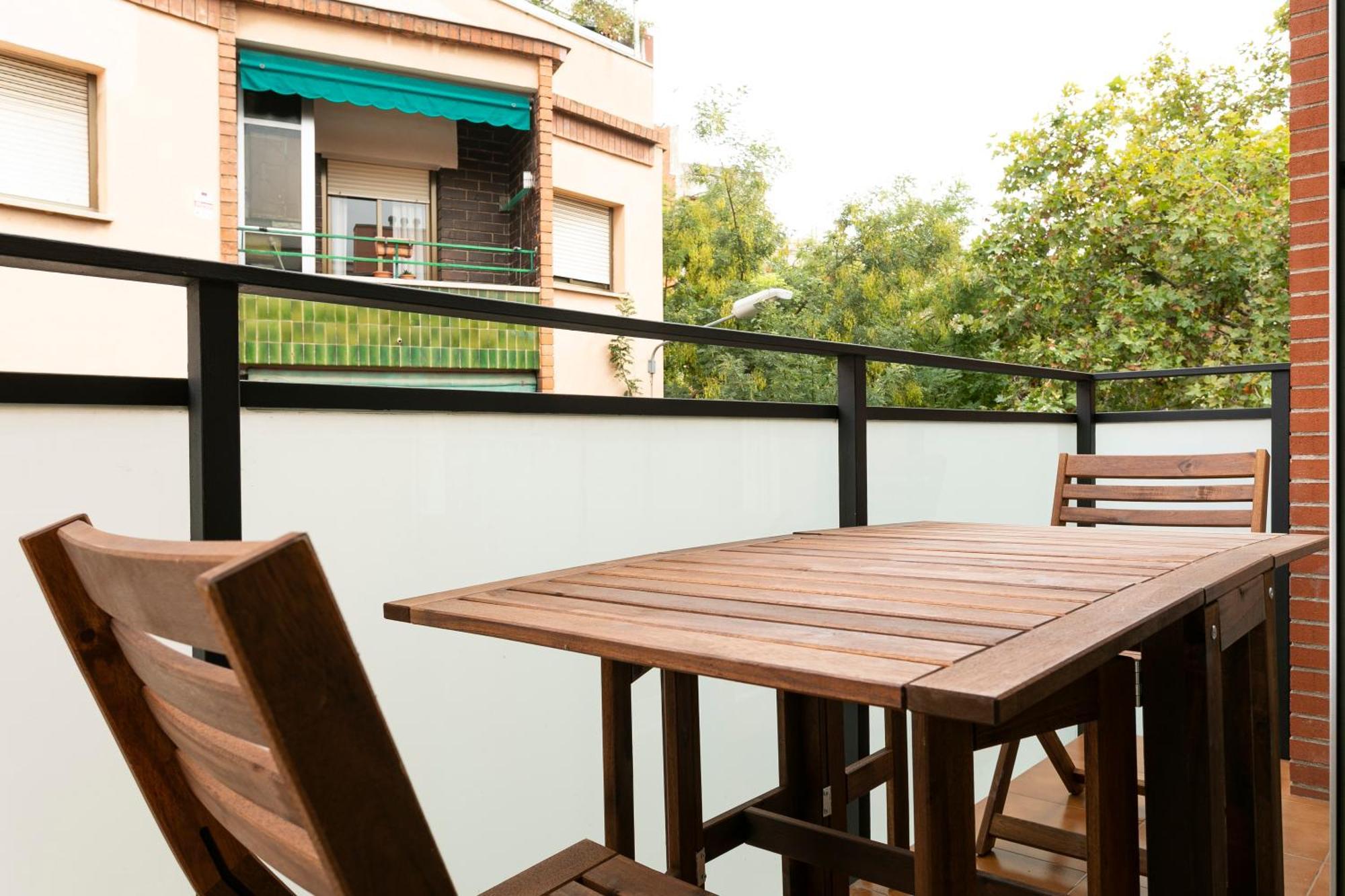 Ab North Barcelona Apartments Santa Coloma de Gramenet Екстер'єр фото